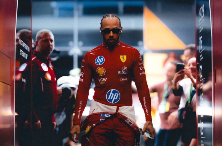 Hamilton / Platforma X