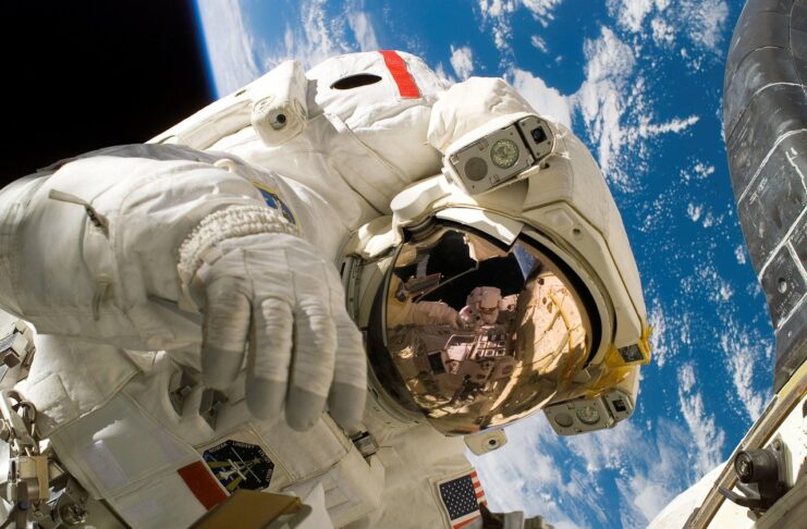 Astronaut / pixabay