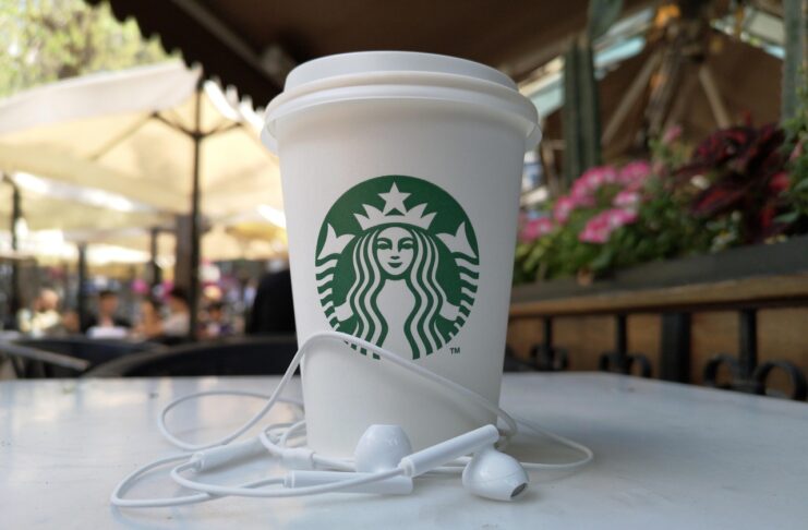 Starbucks kafa / pixabay
