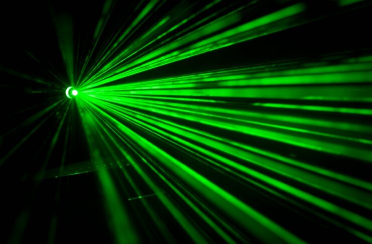 Laser / Pixabay