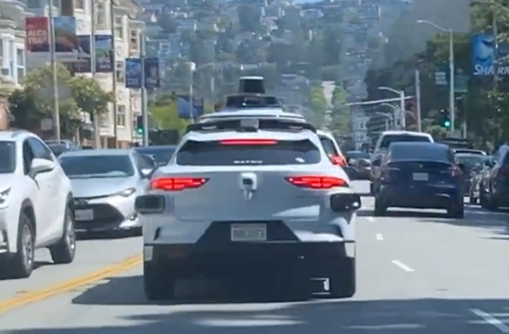 Robotaxi / Platforma X Screenshot