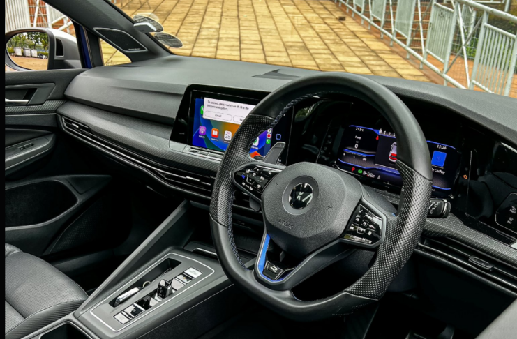Volkswagen / Platforma X