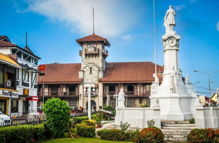 Filipini / Wiki