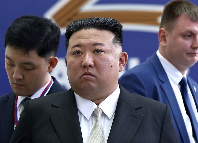 Kim Jong Un / Wiki