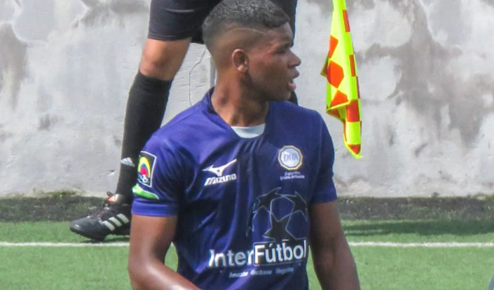 Denilson Mena / Screenshot YouTube