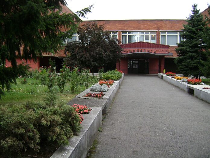 Gimnazija Banja Luka / Wiki