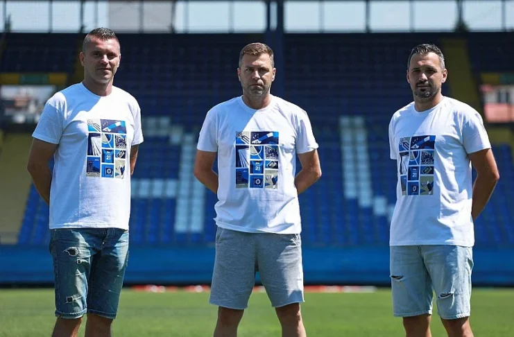 Adin Mulaosmanović u sredini (Foto: Adem Ćatić/fkzeljeznicar.ba)