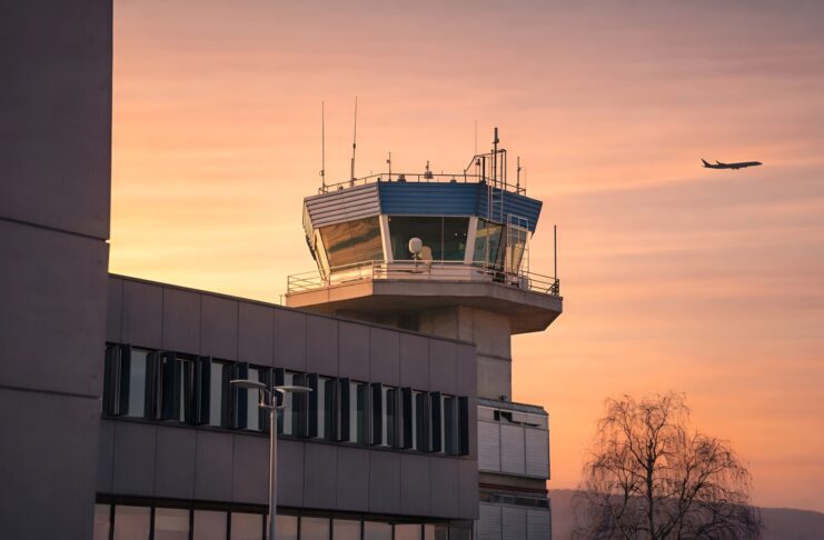 Aerodrom Sarajevo / sarajevo-airport.ba/