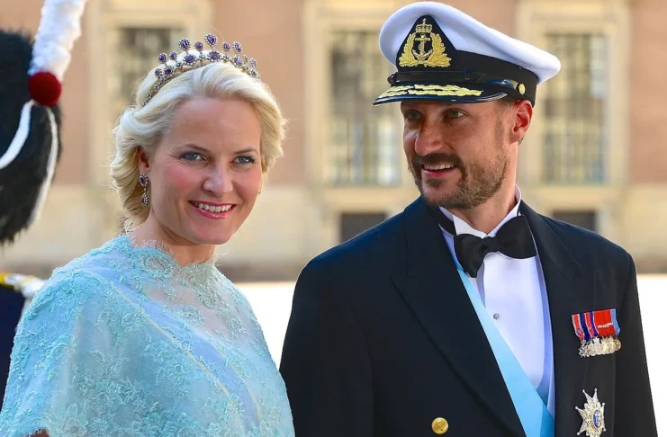 Mette-Marit i Haakon / Wiki